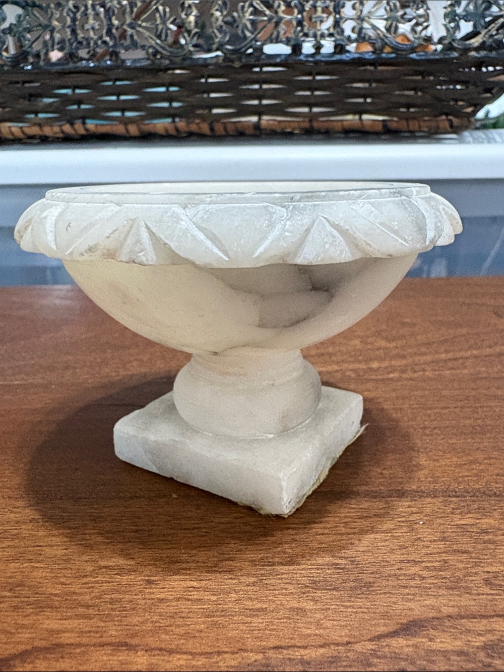 vintage Italian hand-carved alabaster miniature pedestal birdbath.
